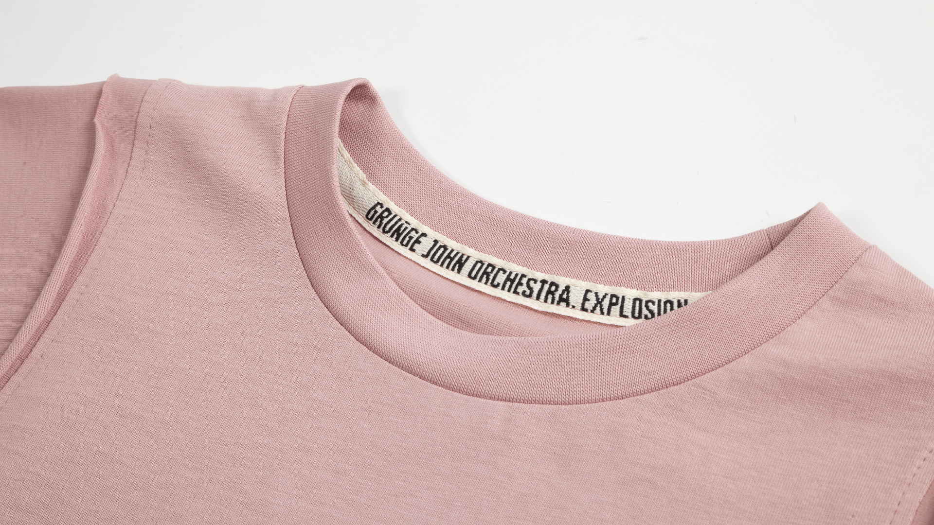 Футболка 73-gradient line