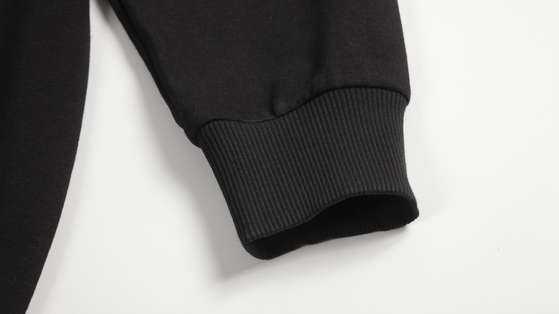 Лонгслив 16