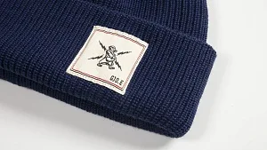 Шапка 13